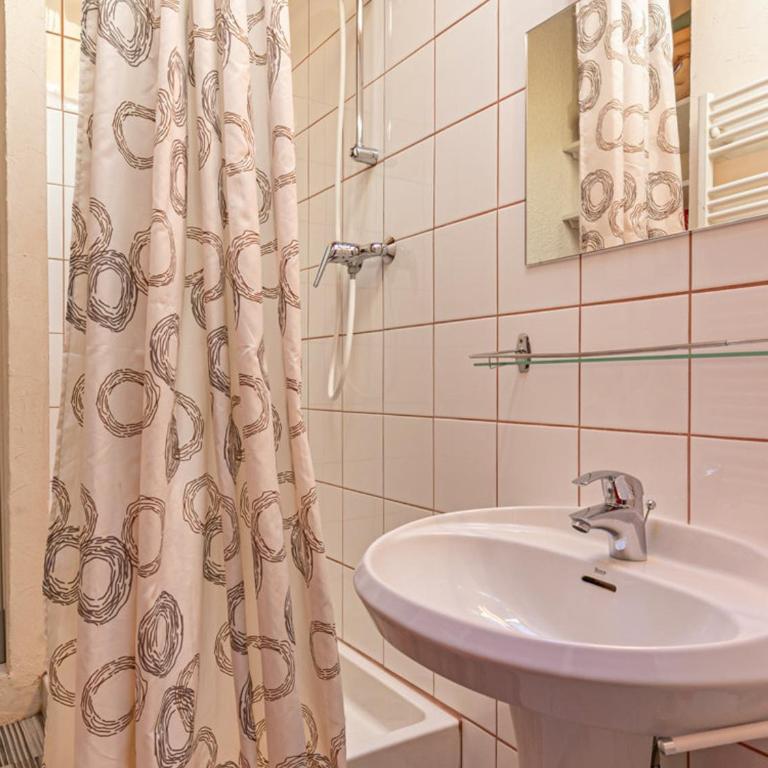 Appartement mezzanine pour 4 pers, proche des remontées - FR-1-840-45 - Apartment - 5