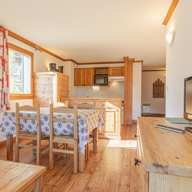 Spacieux appartement 6 personnes à Aussois avec balcon et WIFI - One-Bedroom Apartment - 3