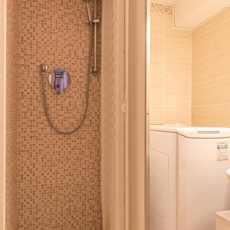 Appartement 2 pièces avec terrasse et WIFI, proche base de loisirs, pour 4 pers. - Apartment mit 1 Schlafzimmer - 5