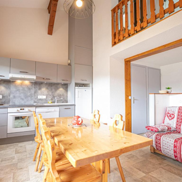 Confort 3 Pièces avec Mezzanine, 6 Pers., Balcon, Parking, Wi-Fi - Appartement 1 Chambre - 2