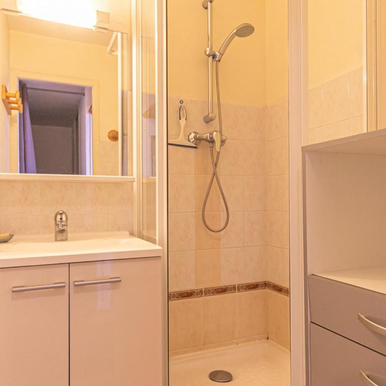 Appartement 2 pièces avec balcon et wifi, proche pistes - 4 pers. - Apartment mit 1 Schlafzimmer - 5