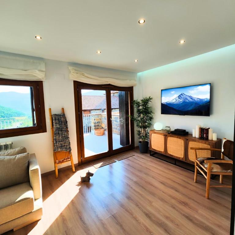 El Balcón de Gavín - Three-Bedroom Chalet - 17