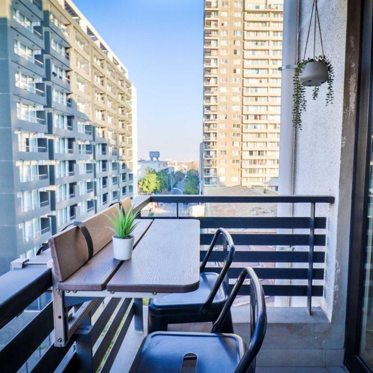 HOM I Amplio Depto 1D1B 3PAX con Terraza en STGO - Apartamento - 6