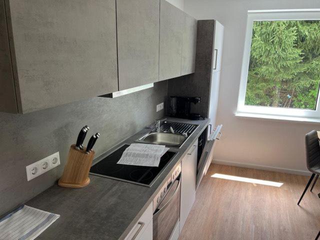 Ferienwohnung Premium XL - Apartment mit 3 Schlafzimmern und Balkon - 5