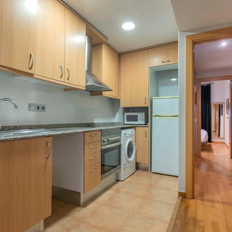 The Collection Barcelona - 2 bedroom with balcony in Eixample 3-2 - Apartment - 13