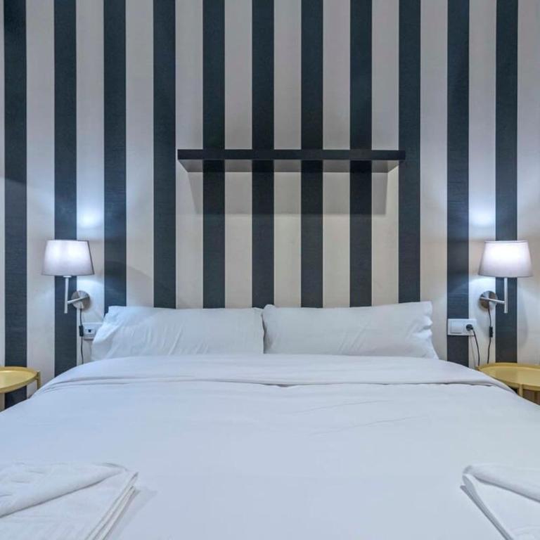 The Collection Barcelona - 2 bedroom with balcony in Eixample 3-2 - Apartment - 26