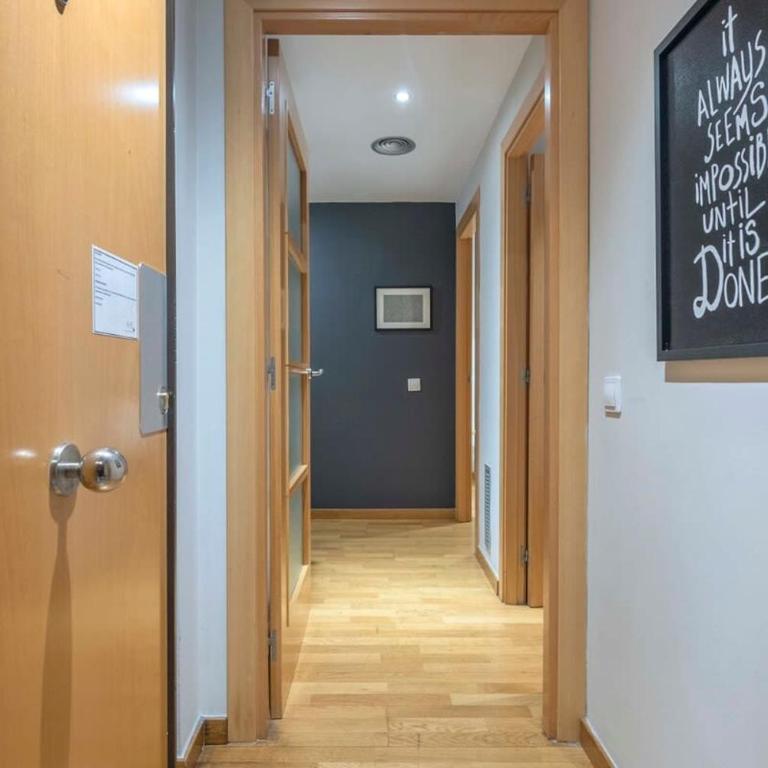 The Collection Barcelona - 2 bedroom with balcony in Eixample 3-2 - Apartment - 28