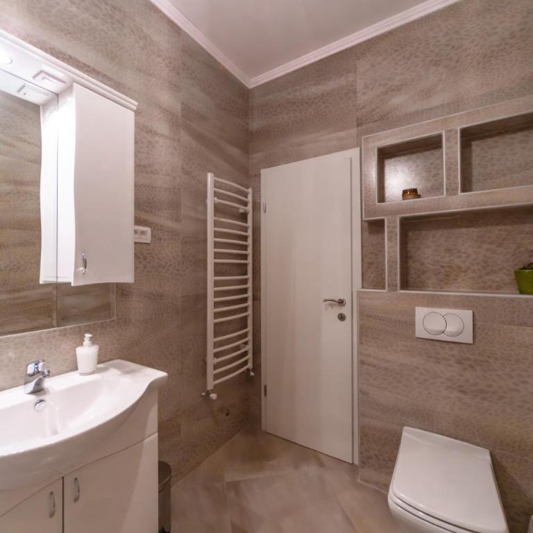 Opium Mar Apartments - Three-Bedroom Apartment with Sea View - 33