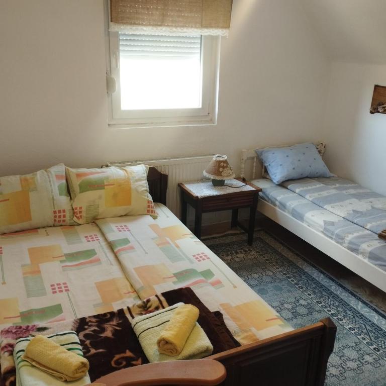 Farm stay La NOSTRA CASA - Osnovna Trokrevetna Soba - 3