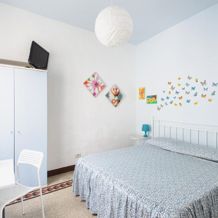Casa di Osio - Camera Matrimoniale con Bagno in Comune - 22