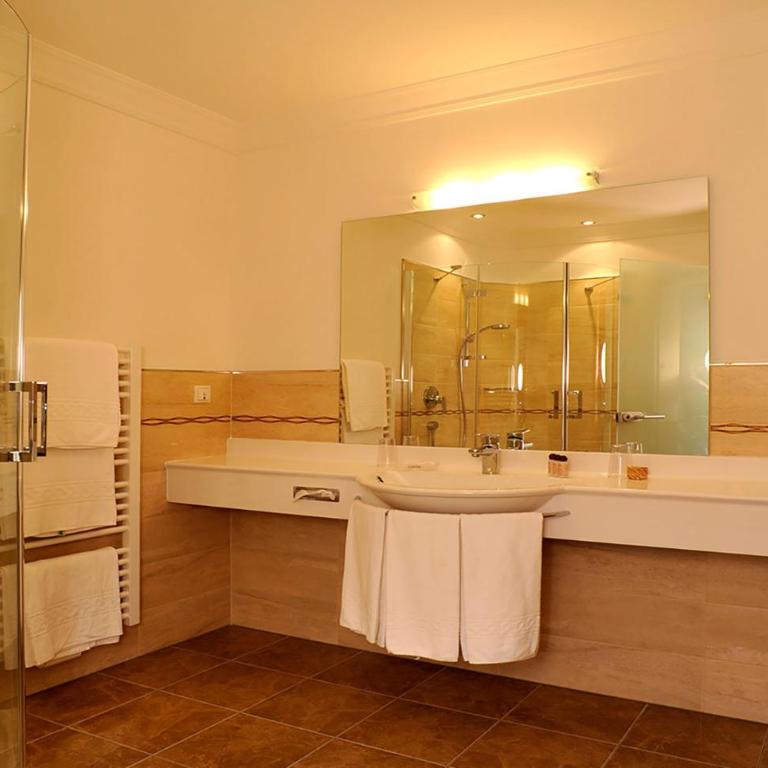 Hotel Sureghes - Suite - 3