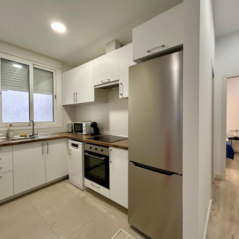 Suite Santa Faz Moderno Centro Histórico - Three-Bedroom Apartment - 21