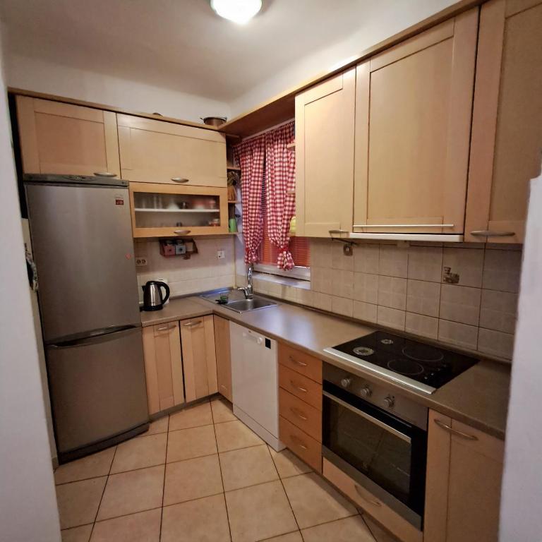 Le Pepina - Three-Bedroom Apartment with Balcony - 6