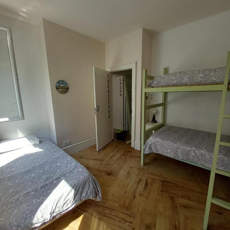 International Hostel Lapplandia B&B. - Economy Triple Room - 2