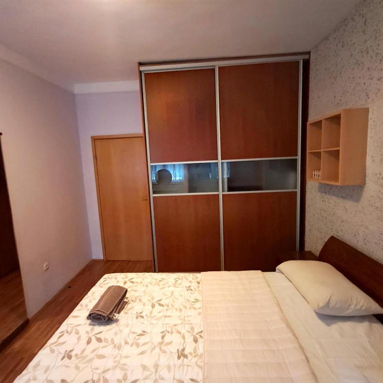 Le Pepina - Three-Bedroom Apartment with Balcony - 18