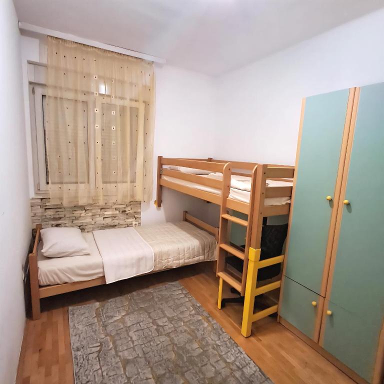 Le Pepina - Three-Bedroom Apartment with Balcony - 21