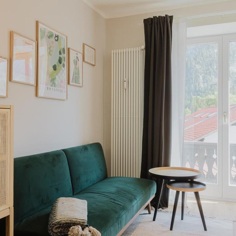 Ferienwohnungen an der Ammer - Apartment mit 1 Schlafzimmer, Balkon und Bergblick - 8