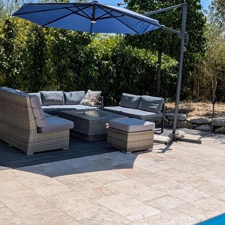 Peaceful 4 stars eco-friendly villa with private pool and parking - Maison 3 Chambres - 5