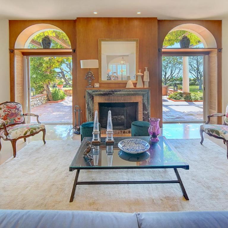 REF 137 - Cap d'Antibes seafront - Villa for rent - Villa - 15