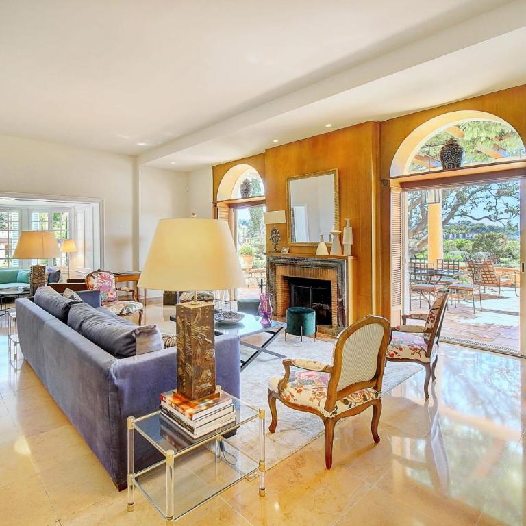 REF 137 - Cap d'Antibes seafront - Villa for rent - Villa - 17