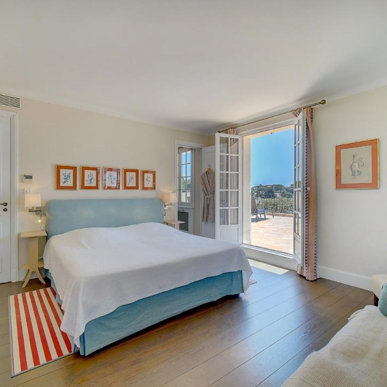 REF 137 - Cap d'Antibes seafront - Villa for rent - Villa - 21