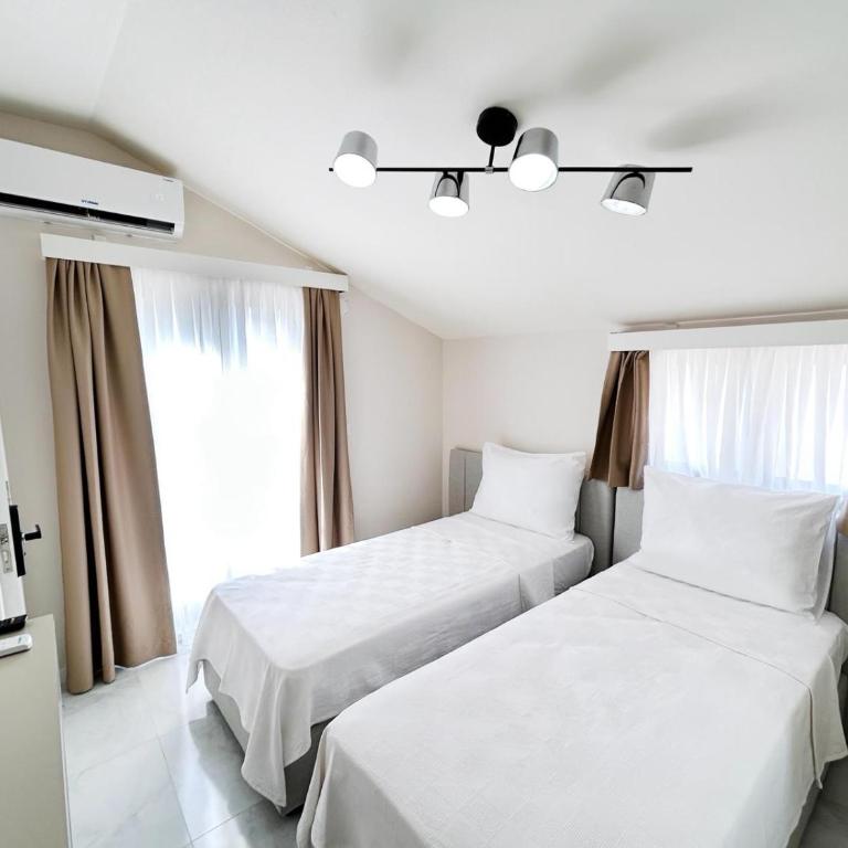 The House Rooms - Family Suite - 15