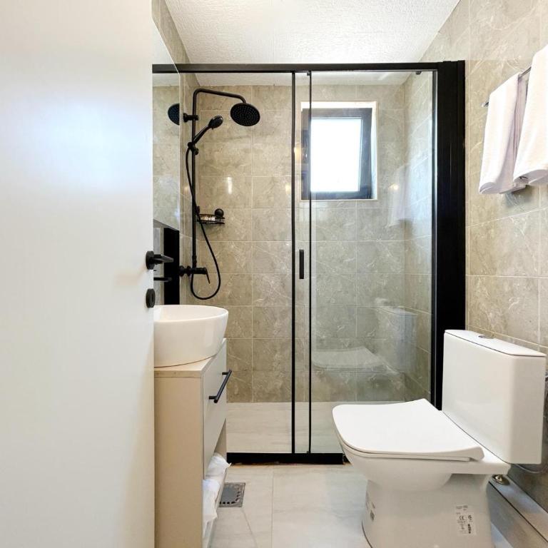 The House Rooms - Family Suite - 19
