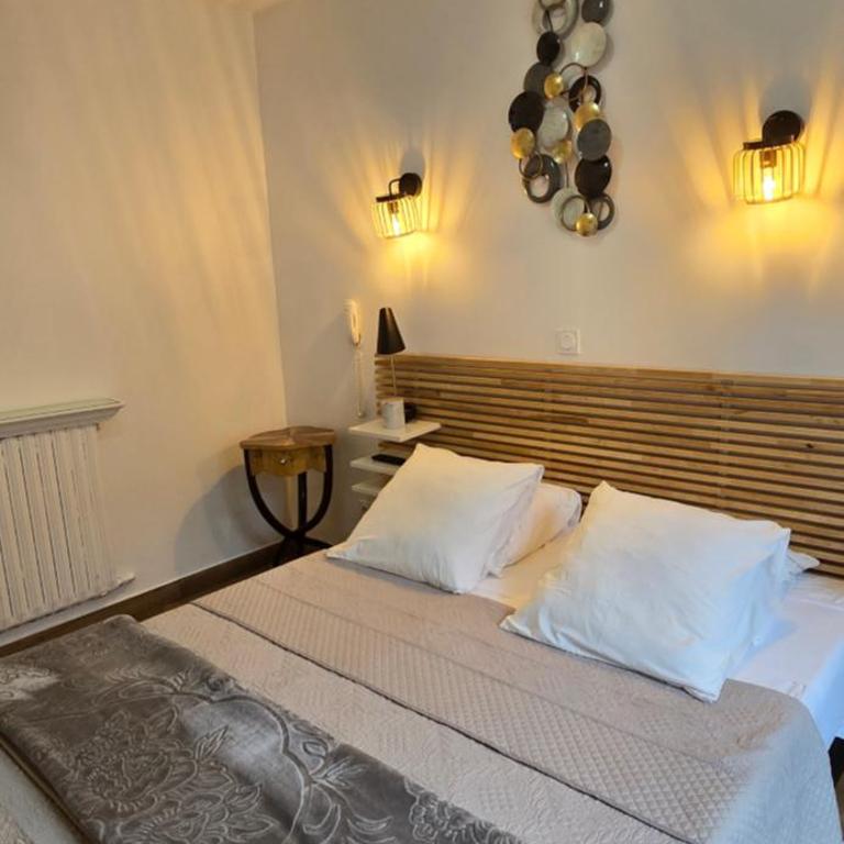 Camelia Prestige - Place de la Nation - Chambre Double avec Baignoire (sans Ascenseur) - 2