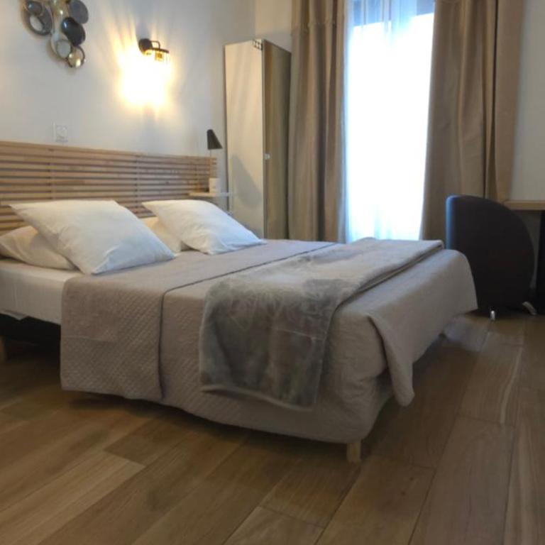 Camelia Prestige - Place de la Nation - Chambre Double avec Baignoire (sans Ascenseur) - 1