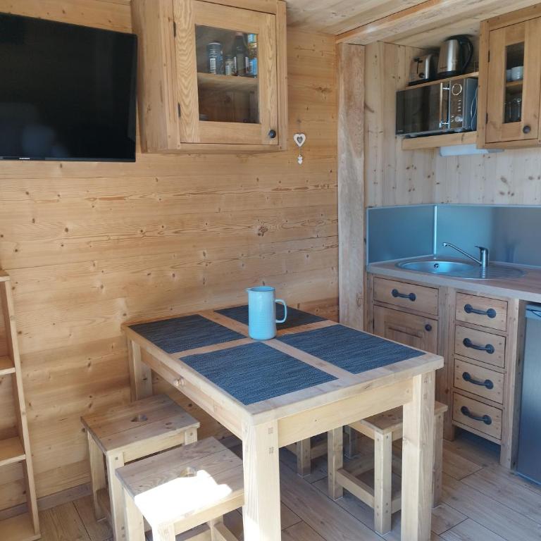 Ma Cabane des Hautes-Alpes - Chalet - 9