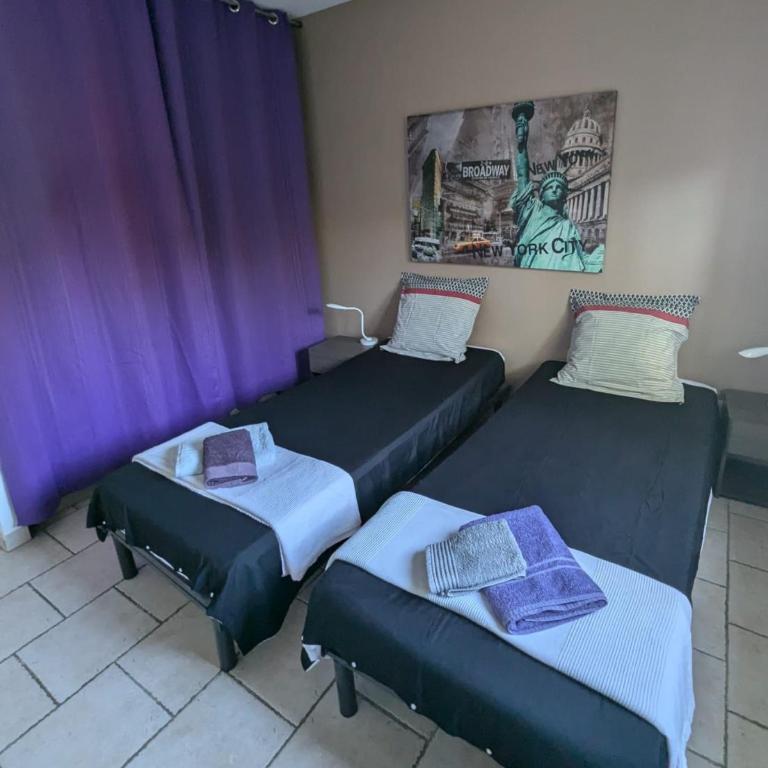 Peaceful 4 stars eco-friendly villa with private pool and parking - Maison 3 Chambres - 17
