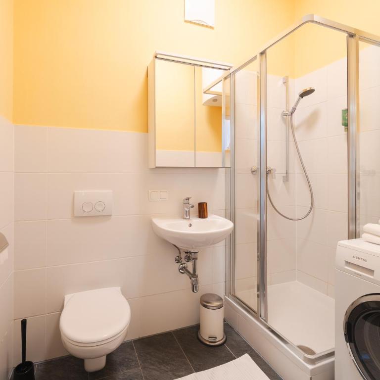 Yellow Flat by GrazRentals Vaulted Kitchen & Pet Friendly & Free Parking - Apartment mit 1 Schlafzimmer - 9