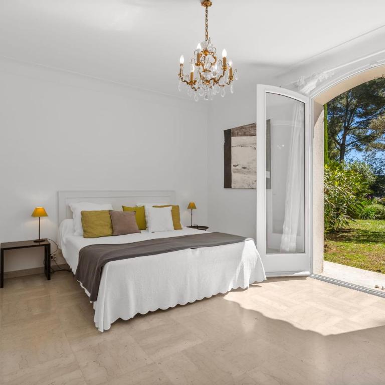 REF 1223 - Cannes - Villa for rent - Villa - 24