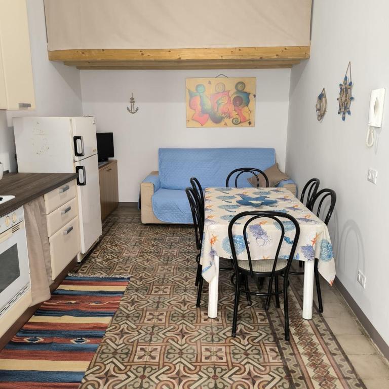 Casa Trinita - One-Bedroom House - 14