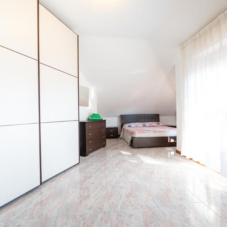 Appartamento Smeraldo Mare - Appartamento con 3 Camere da Letto e con Balcone - 22