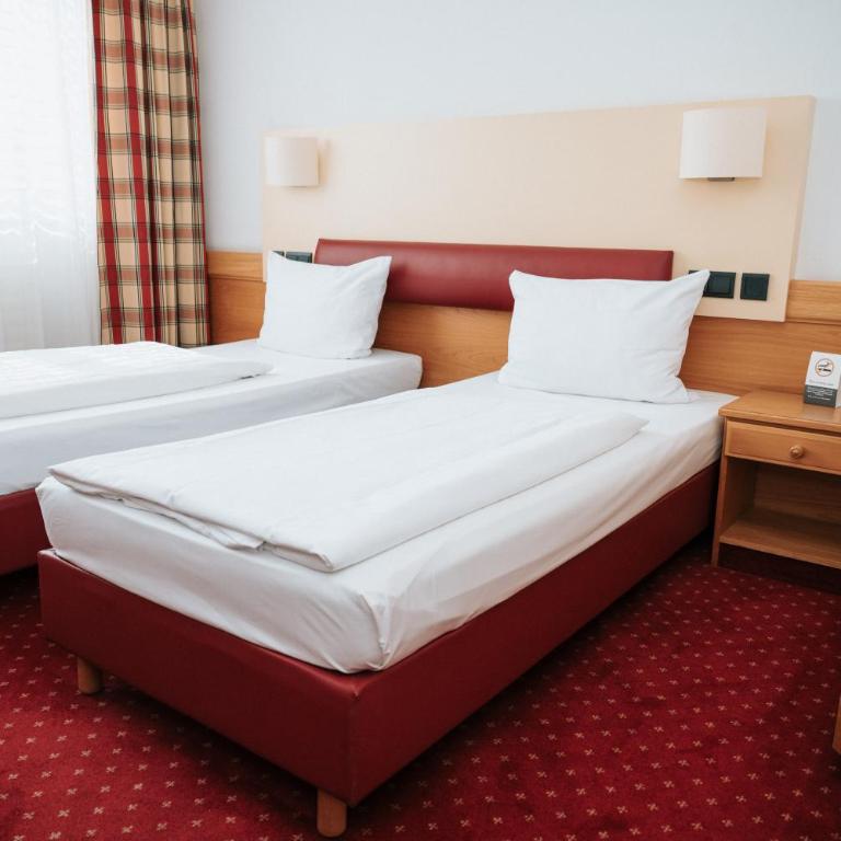 Feringapark Hotel by Coffee Fellows Hotels - Budget Doppelzimmer - 3