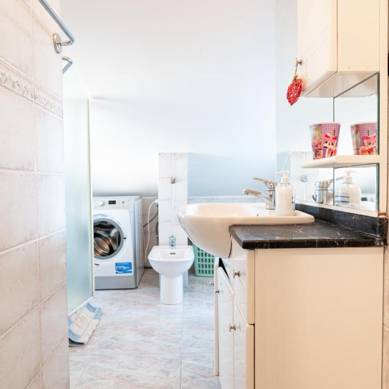 Appartamento Smeraldo Mare - Appartamento con 3 Camere da Letto e con Balcone - 32