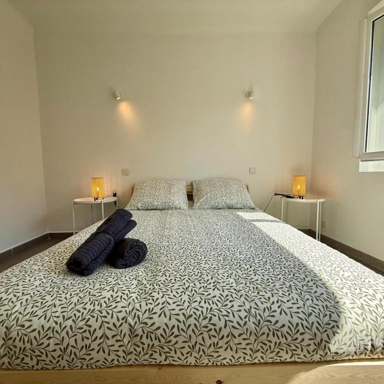 Air-conditioned, sleeps 8, St-Charles, Wi-Fi - Appartement 3 Chambres - 8