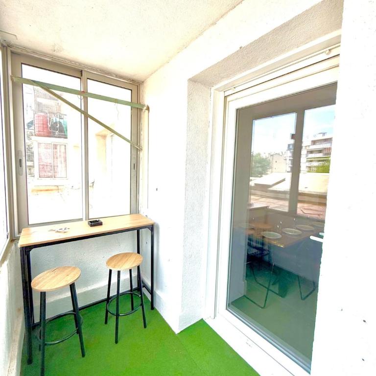Air-conditioned, sleeps 8, St-Charles, Wi-Fi - Appartement 3 Chambres - 18