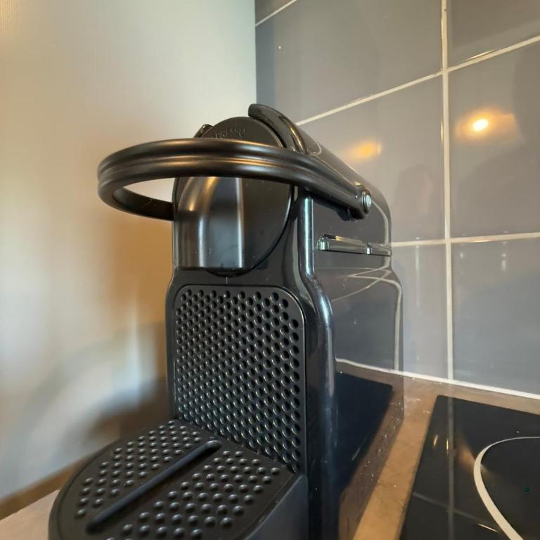 Air-conditioned, sleeps 8, St-Charles, Wi-Fi - Appartement 3 Chambres - 24