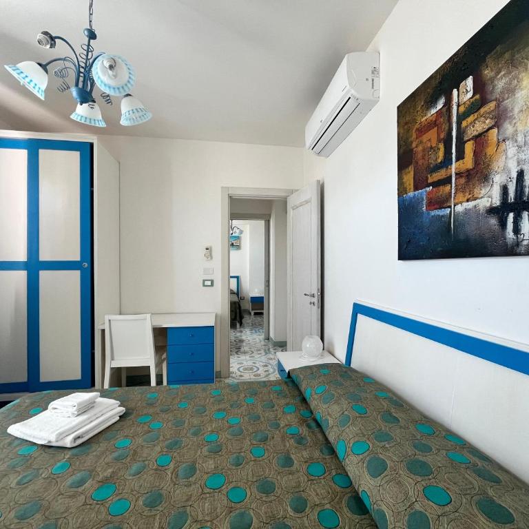 Camere Borgo - Quadruple Room with Private Bathroom - 16