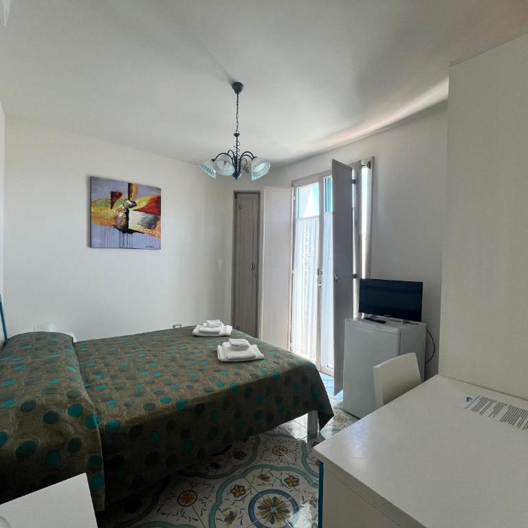 Camere Borgo - Quadruple Room with Private Bathroom - 18