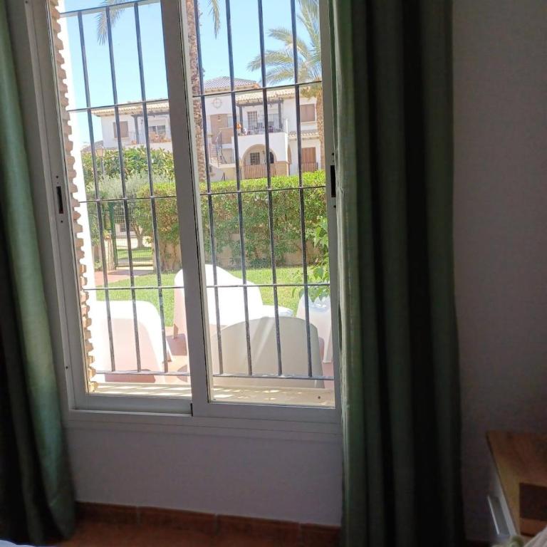Precioso apartamento con jardín privado en urbanización con spa - Apartamento de 2 dormitorios - 15