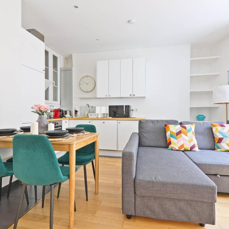 1 Bedroom Apartment - 6P - Republique, Paris - Two-Bedroom Apartment - 2