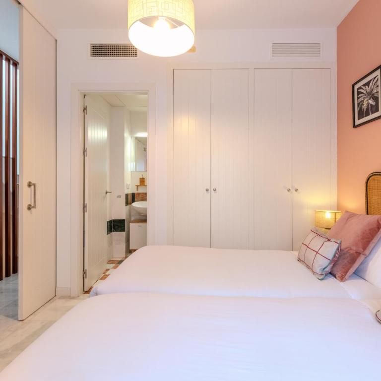 Francos Terraza Olehousing - Two-Bedroom Apartment with Terrace - 11