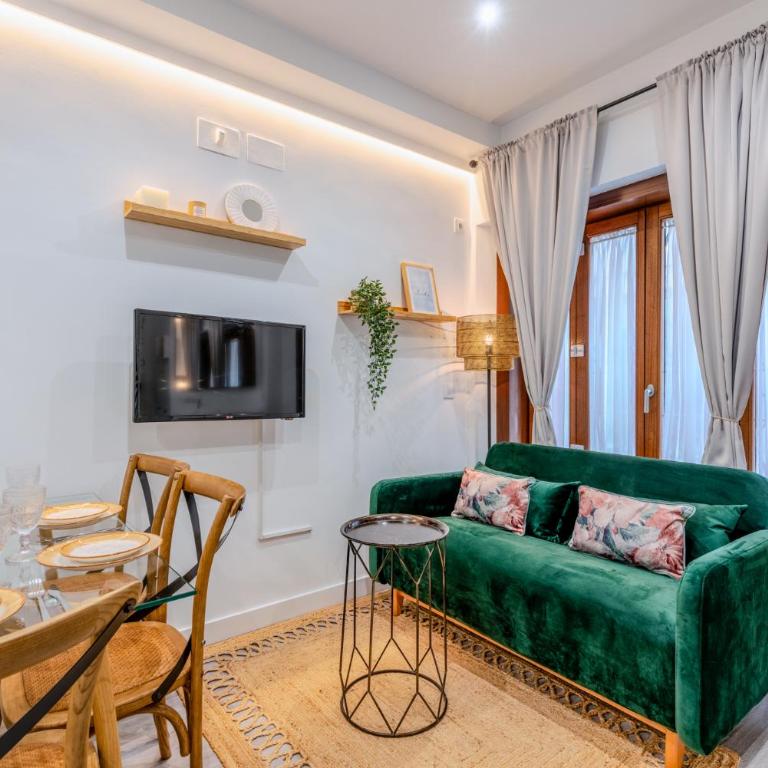 Francos Terraza Olehousing - Two-Bedroom Apartment with Terrace - 17
