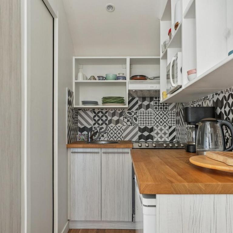 Cozy studio & private terrace - Appartement 1 Chambre - 13