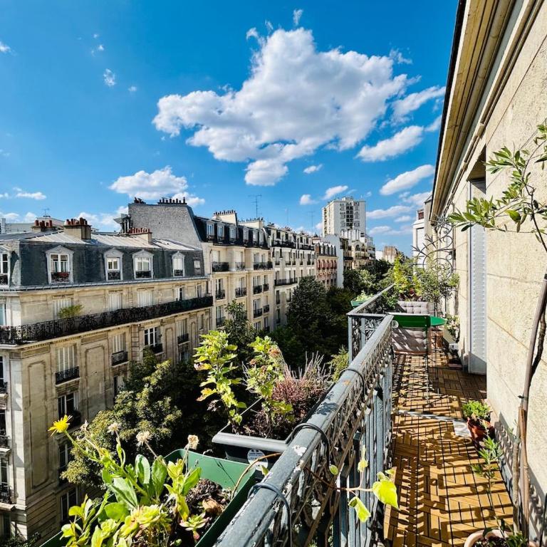 Paris rooftop retreat with sunny balcony - Appartement 1 Chambre - 9