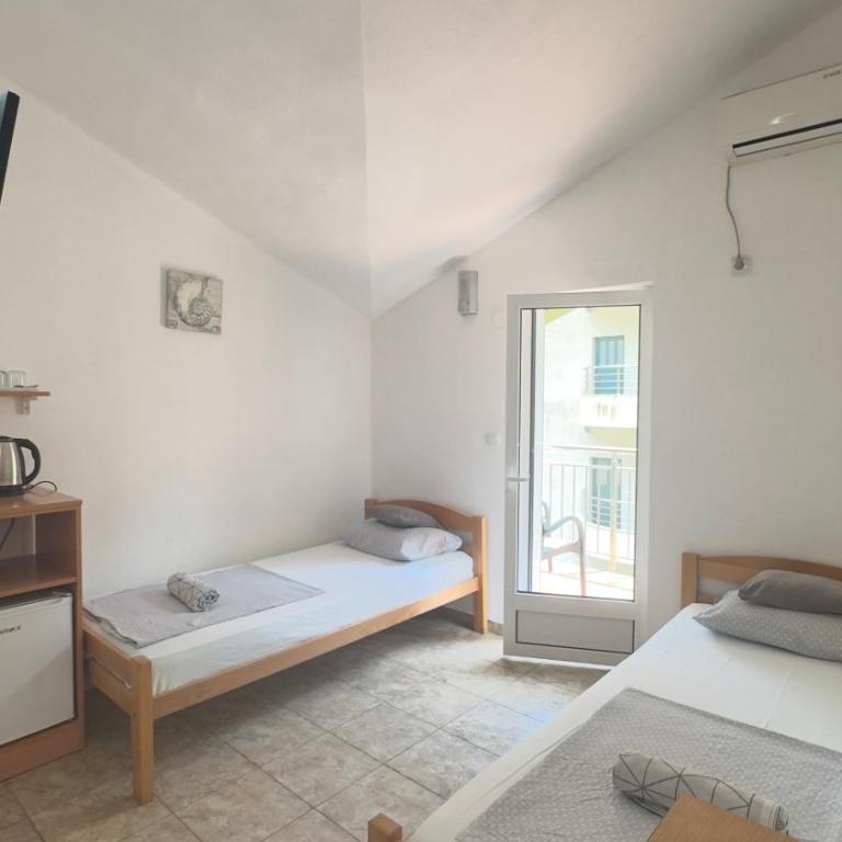 Meljine Star - Twin Room with Balcony - 3
