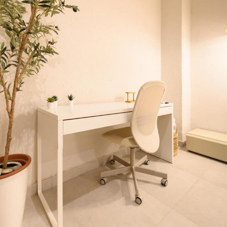 PVB40 - Loft creativo con barra y estilo único moderno - Apartamento de 1 dormitorio - 13